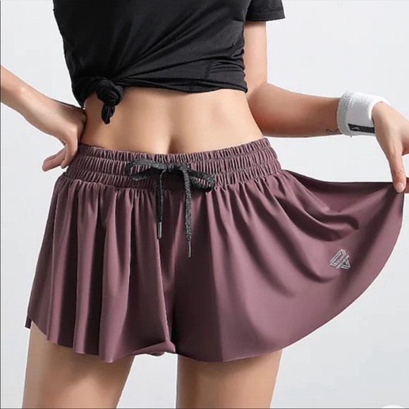 Inflachi Professional Fitness 2 in 1 Flowy Skort Size L - Picture 1 of 5